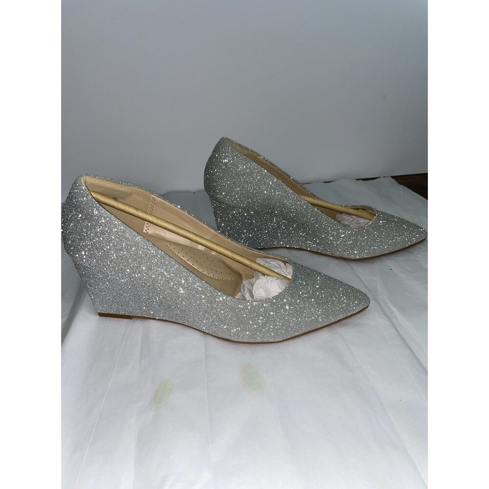 Dream Pairs Silver Glitter Wedge Pumps Pointed Toe Prom Bridal Shoes Sz 9 NIB